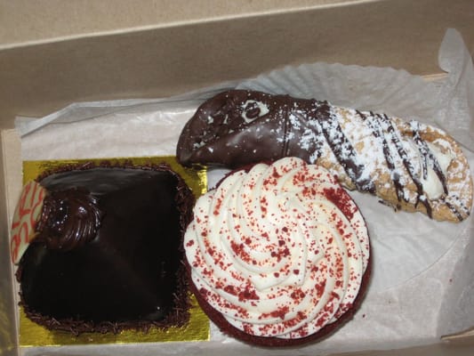 Eddie S Bakery Cafe Fresno Ca Eddie S Bakery Cafe Fresno Ca