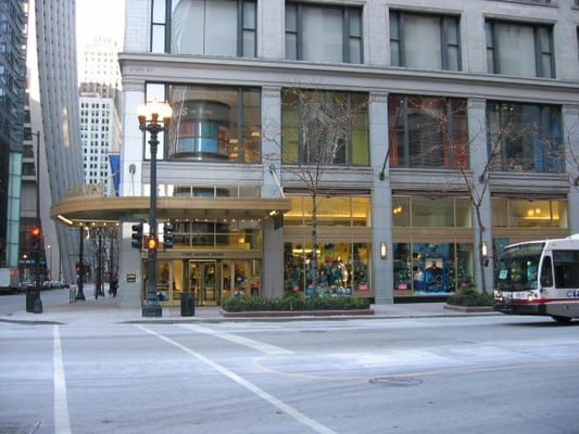 Clothing stores on state street chicago