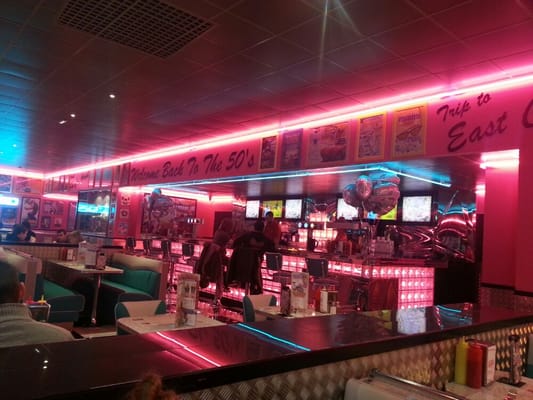 Tommy’s Diner Cafes Les Clayes sous Bois, Yvelines ~ Restaurant Clayes Sous Bois Tommy’s Diner Cafes Les Clayes sous Bois, Yvelines ~ Restaurant Clayes Sous Bois