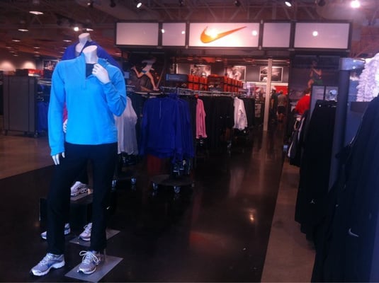 nike store rouse hill