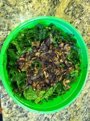 Singapore Spinach Picture on Organic  Local Spinach Salad With Caramelized Onions And Mushrooms And