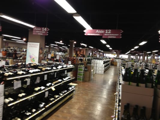 Binny's Beverage Depot - University Village - Chicago, IL ...